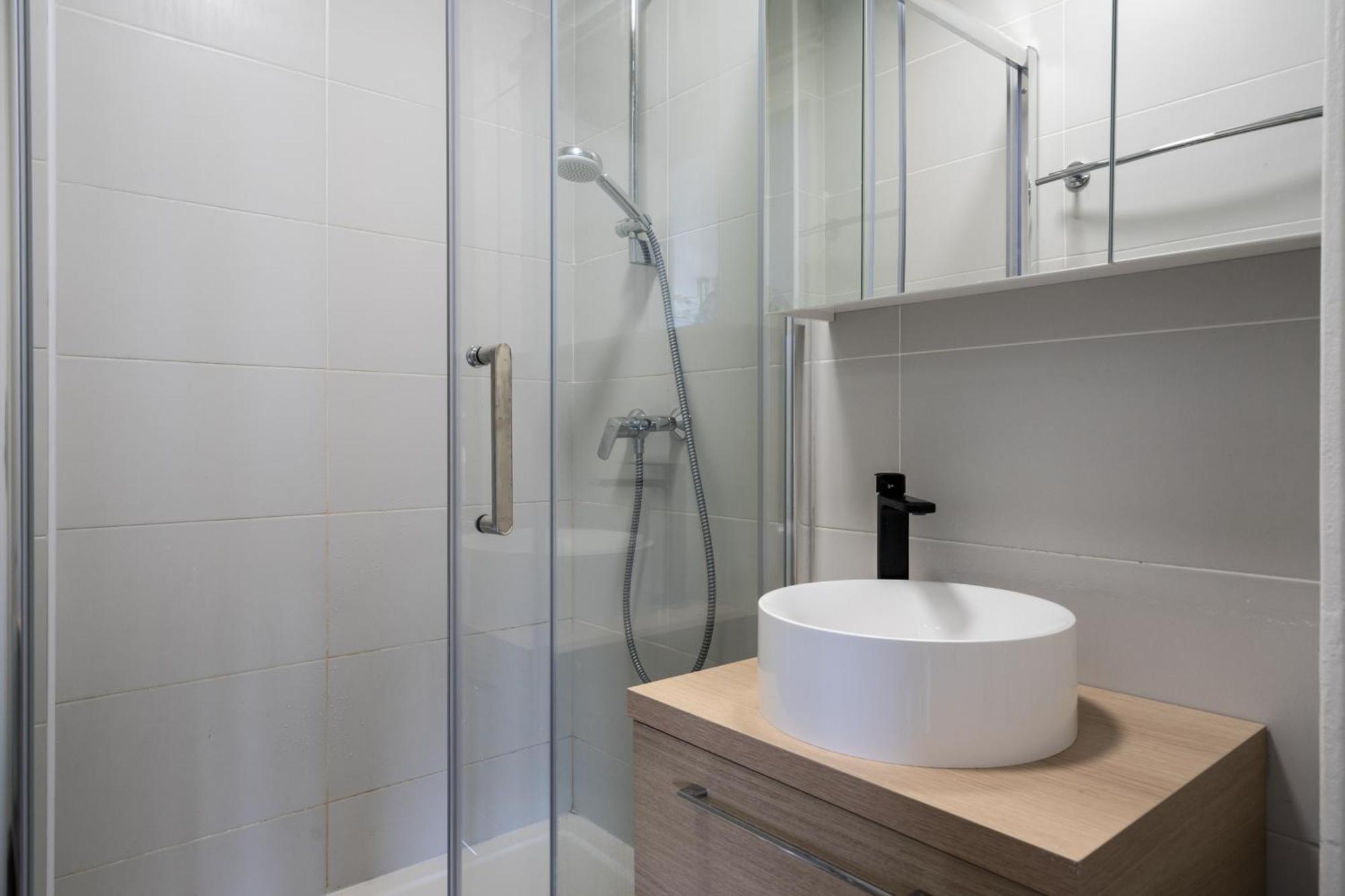 Appartement Charming In 5 With Stunning View